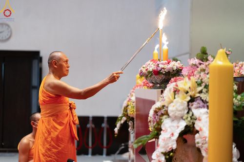 ภาพ No.141424:พิธีบรรพชาอุปสมบท โครงการอุปสมบทหมู่รุ่นผู้บริหาร รุ่นที่ 14 โครงการอุปสมบทหมู่ธรรมทายาท ระดับอุดมศึกษา รุ่นที่ 51 ภาคฤดูฝน ณ โบสถ์พระไตรปิฎก วัดพระธรรมกาย ในวันเสาร์ที่ 15 มิถุนายน พ.ศ. 2567