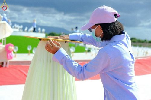 ภาพ No.211233:วันเสาร์ที่ 15 มีนาคม พ.ศ. 2568  การเตรียมงานของเจ้าหน้าที่ เพื่องานฉลองปทุมเจดีย์ ณ ศูนย์อบรมเยาวชนปัตตานี