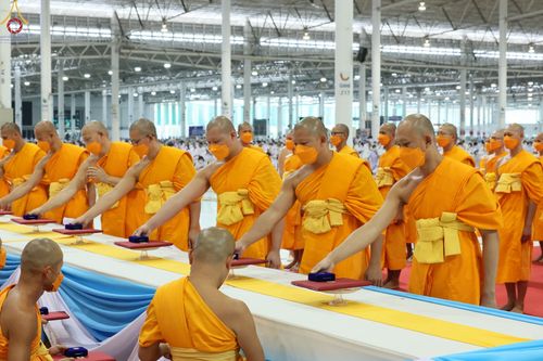 ภาพ No.75647:วัดพระธรรมกายจัด งานบุญวันอาทิตย์ต้นเดือน  มีกิจกรรมดังนี้ พิธีตักบาตร, พิธีบูชาข้าวพระ พระธรรมยาตรารับประกาศนียบัตร โครงการธรรมยาตราฯ ปีที่ 11 ในวันที่ 5 กุมภาพันธ์ พ.ศ. 2566 ณ วัดพระธรรมกาย อ.คลองหลวง จ.ปทุมธานี