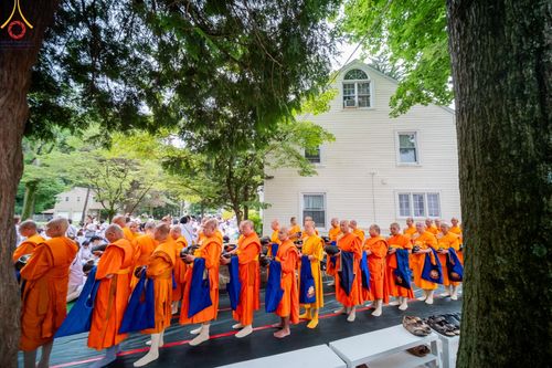 ภาพ No.144800:พิธีประดิษฐานลูกนิมิตมหาสมบัติ ผูกสีมาสถาปนาอุโบสถ บูชาธรรม ๘๐ ปี หลวงพ่อธัมมชโย วันอาทิตย์ที่ ๓๐ มิถุนายน พ.ศ. ๒๕๖๗ วัดพระธรรมกายนิวเจอร์ซี ประเทศสหรัฐอเมริกา