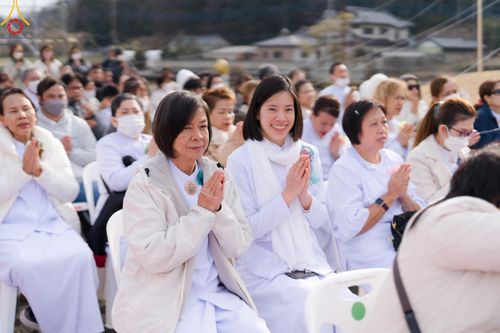 ภาพ No.132267:พิธีประดิษฐานยอดอุโบสถ บูชาธรรม 80 ปี หลวงพ่อธัมมชโย ณ วัดพระธรรมกายโทชิหงิ ประเทศญี่ปุ่น วันอาทิตย์ที่ 24 มีนาคม พ.ศ. 2567