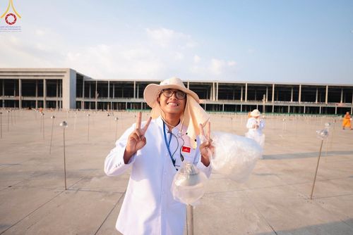 ภาพ No.125455:V.27 มาฆะ สาธุ  การรับบุญเตรียมงาน ปฎิบัติงาน เก็บงาน ของเจ้าหน้าที่หน่วยงานต่างๆ เพื่อวันมาฆบูชา วันเสาร์ที่ 24 กุมภาพันธ์  พ.ศ. 2567 ณ วัดพระธรรมกาย จ.ปทุมธานี