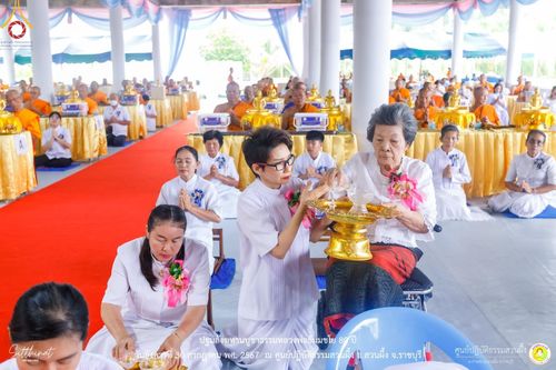 ภาพ No.147343:ปฐมสังฆทานบูชาธรรมหลวงพ่อธัมมชโย 80 ปี พิธีถวายสังฆทาน 80 วัด ในอำเภอสวนผึ้ง-บ้านคา  วันอังคารที่ 30 กรกฎาคม พ.ศ.2567 ณ ศูนย์ปฎิบัติธรรมสวนผึ้ง จ.ราชบุรี