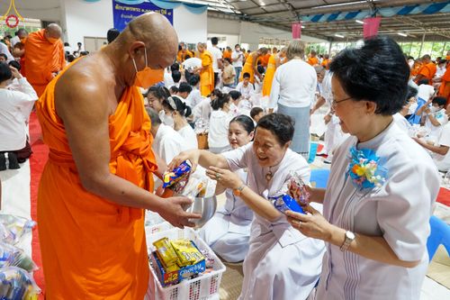 ภาพ No.82272:พิธีตักบาตรพระ 1,000 รูป ปีที่ 8 วันเสาร์ที่ 10 มิถุนายน 2566 ณ ธุดงคสถานล้านนา อ.สันทราย จ.เชียงใหม่