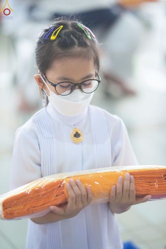 ภาพ No.75442:พิธีสวดพระพุทธมนต์และถวายภัตตาหารเป็นสังฆทาน เนื่องในวันมหาปูชนียาจารย์ วันที่ 3 กุมภาพันธ์ พ.ศ. 2565 ณ วัดพระธรรมกาย อ.คลองหลวง จ.ปทุมธานี