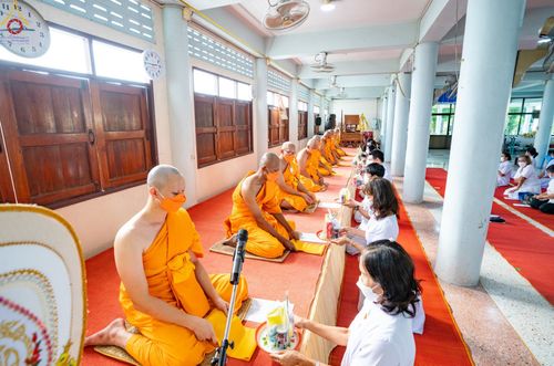 ภาพ No.65880:พิธีอุปสมบทวัดเชิงท่า อ.สามโคก จ.ปทุมธานี รับบุญจัดงานโดยสำนักศรัทธาภิบาล ในโครงการอุปสมบทบูชาธรรม มหาปูชนียาจารย์ประจำปี 2565 เมื่อวันที่ 7 ธันวาคม พ.ศ. 2565