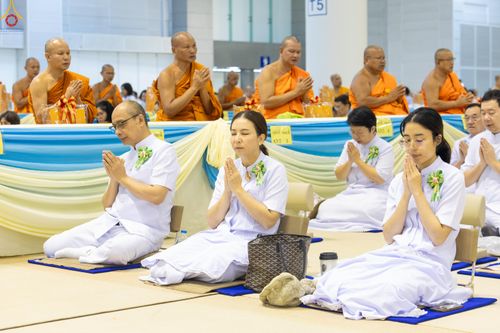 ภาพ No.342257:วันอาทิตย์ที่ 2 สิงหาคม พ.ศ.2569 พิธีถวายไทยธรรม คณะสงฆ์ 2,000 กว่าวัด ทั่วประเทศ, พิธีถวายไทยธรรม คณะสงฆ์ 323 วัด 4 จังหวัดชายแดนใต้ ณ สภาธรรมกายสากล วัดพระธรรมกาย