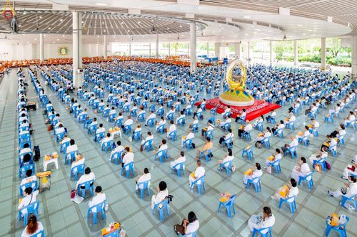 ภาพ No.348197:วันที่ 10 กันยายน พ.ศ.2569 พิธีสวดพระพุทธมนต์ และถวายภัตตาหารเป็นสังฆทาน เนื่องในวันครบ 26 ปี วันคล้ายละสังขาร คุณยายอาจารย์มหารัตนอุบาสิกาจันทร์ ขนนกยูง ณ หอฉันคุณยายอาจารย์ฯ วัดพระธรรมกาย