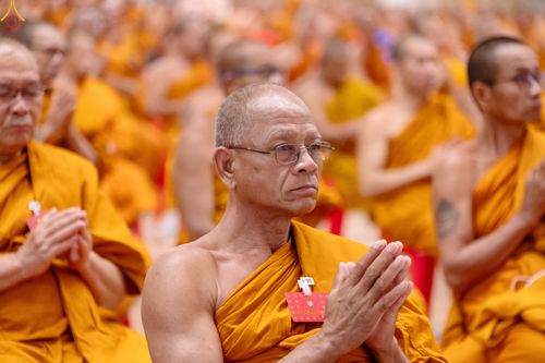 ภาพ No.323834:วันที่ 22 เมษายน พ.ศ.2569 (วันคุ้มครองโลก) งานถวายมหาสังฆทาน 40,000 กว่าวัดทั่วประเทศ สัมมนาคณะสงฆ์เพื่อความเจริญรุ่งเรืองมั่นคงแห่งพระพุทธศาสนา ณ วัดพระธรรมกาย