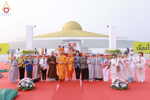 ภาพ No.324231:วันที่ 17-21 เมษายน 2569 เตรียมงานถวายสังฆทาน40000กว่าวัดทั่วประเทศ