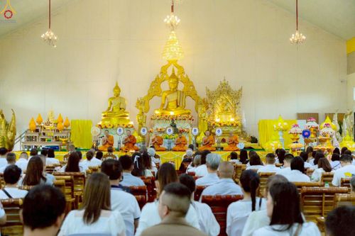 ภาพ No.282917:วันที่ 1 พฤศจิกายน พ.ศ.2568 พิธีทอดกฐินสามัคคีทั่วไทย 30,000 วัด  โดยคณะศิษยานุศิษย์ บูชาธรรม 81 ปี  หลวงพ่อธัมมชโย ณ  สำนักสงฆ์ศิริบูรพาธรรมสถาน อ.ศรีราชา  จ.ชลบุรี