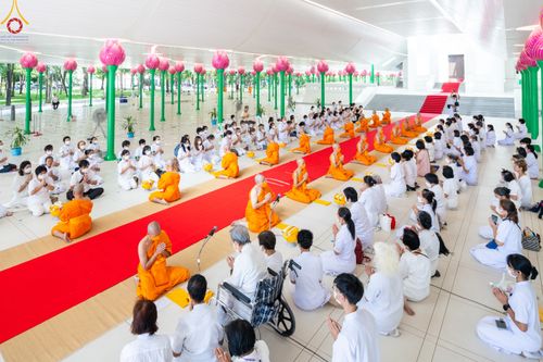 ภาพ No.83484:พิธีบรรพชาอุปสมบทหมู่ธรรมทายาทนานาชาติ (ภาคภาษาจีน) รุ่นที่ 18 ณ โบสถ์พระไตรปิฎก วัดพระธรรมกาย จ.ปทุมธานี วันเสาร์ที่ 15 กรกฎาคม 2566