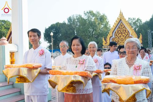 ภาพ No.304465:วันที่ 27 มกราคม พ.ศ. 2569 พิธีทอดผ้าป่าทำนุบำรุงศาสนสถาน ณ วัดปรางค์หลวง ต.บางม่วง อ.บางใหญ่ จ.นนทบุรี ในโครงการธรรมยาตรา กตัญญูบูชา มหาปูชนียาจารย์ พระมงคลเทพมุนี(สด จนฺทสโร) พระผู้ปราบมาร อนุสรณ์สถาน 7 แห่ง ปีที่ 14