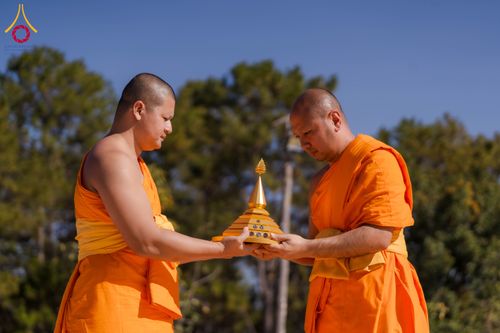 ภาพ No.309187:วันเสาร์ที่ 7 กุมภาพันธ์ พ.ศ.2569 พิธีบรรจุพระบรมสารีริกธาตุ ประดิษฐาน  ณ เจดีย์วัดทุ่งเจริญธรรม อ.อมก๋อย จ.เชียงใหม่