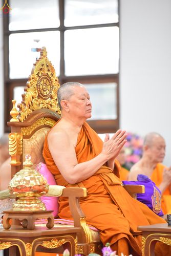 ภาพ No.328647:วันอังคารที่ 12 พฤษภาคม พ.ศ.2569 เจ้าประคุณสมเด็จพระมหารัชมงคลมุนี กรรมการมหาเถรสมาคม เจ้าคณะหนกลาง วัดไตรมิตรวิทยาราม วรวิหาร โปรดเมตตาเป็นองค์ประธาน พิธีเจริญพระพุทธมนต์ อายุวัฒนมงคล 98 ปี คุณแม่จุรี สุทธิผล ณ อาคารปลูกศรัทธา 2 วัดพระธรรมกาย