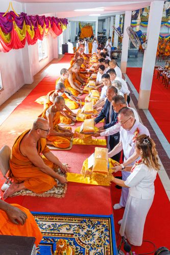 ภาพ No.295678:วันที่ 15 มกราคม พ.ศ. 2569 พิธีทอดผ้าป่าทำนุบำรุงศาสนสถาน ณ วัดโบสถ์บน ต.บางคูเวียง จ.นนทบุรี อนุสรณ์สถานลำดับที่ 4 สถานที่เกิดด้วยกายธรรม ในโครงการธรรมยาตรา กตัญญูบูชา มหาปูชนียาจารย์ พระมงคลเทพมุนี(สด จนฺทสโร) พระผู้ปราบมาร อนุสรณ์สถาน 7 แห่ง ปีที่ 14