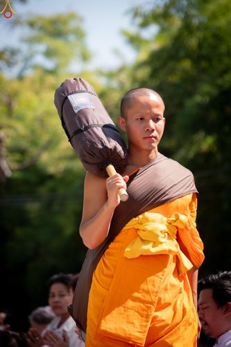 ภาพ No.304700:วันที่ 25 มกราคม พ.ศ. 2569 พิธีต้อนรับพระธรรมยาตรา (ภาพชุดที่ 2) รร.สามัคคีราษฏร์บำรุง-วัดพระธรรมกาย ในโครงการธรรมยาตรา กตัญญูบูชา มหาปูชนียาจารย์ พระมงคลเทพมุนี(สด จนฺทสโร) พระผู้ปราบมาร อนุสรณ์สถาน 7 แห่ง ปีที่ 14