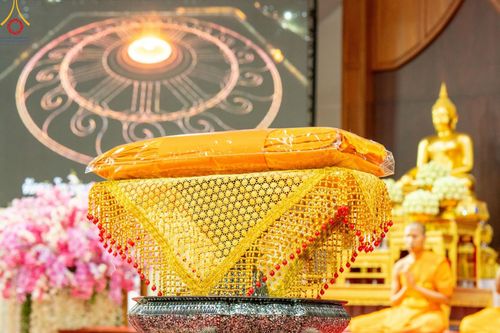 ภาพ No.199314:พิธีทอดผ้าป่าทำนุบำรุงศาสนสถาน ณ วัดลำพญา ตำบลลำพญา อำเภอบางเลน จังหวัดนครปฐม ในโครงการธรรมยาตรา กตัญญูบูชา มหาปูชนียาจารย์ พระมงคลเทพมุนี(สด จนฺทสโร) พระผู้ปราบมาร อนุสรณ์สถาน 7 แห่ง ปีที่ 13 วันที่ 21 มกราคม พ.ศ. 2568