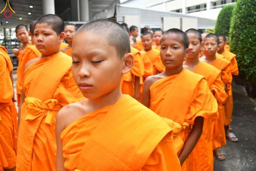 ภาพ No.182394:พิธีถวายภัตตาหารเมนูสวรรค์ "เพื่อการบรรลุธรรม" วันเสาร์ที่ 14 ธันวาคม พ.ศ. 2567 ณ หอฉันคุณยายอาจารย์ฯ วัดพระธรรมกาย