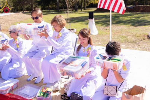 ภาพ No.168214:พิธีทอดกฐินสามัคคี ประจำปี 2567 สร้างอาคารแก้วธรรมชัยรัตนอนันต์ บูชาธรรม 80 ปี หลวงพ่อธัมมชโย ณ วัดพระธรรมกายเทนเนสซี สหรัฐอเมริกา วันอาทิตย์ที่ 20 ตุลาคม พ.ศ. 2567