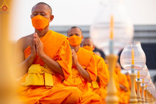 ภาพ No.122028:พิธีจุดประทีปถวายเป็นพุทธบูชา และบูชาธรรมมหาปูชนียาจารย์ พระมงคลเทพมุนี(สด จนฺทสโร) ในโครงการธรรมยาตรา กตัญญูบูชา มหาปูชนียาจารย์ พระมงคลเทพมุนี(สด จนฺทสโร) พระผู้ปราบมาร อนุสรณ์สถาน 7 แห่ง ปีที่ 12 วันที่ 31 มกราคม พ.ศ. 2567 ณ วัดพระธรรมกาย จ.ปทุมธานี