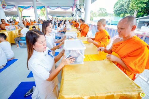 ภาพ No.236545:วันพุธที่ 30 กรกฏาคม  พ.ศ. 2568 พิธีถวายมหาสังฆทาน 81 วัด 81 ปี หลวงพ่อธัมชโย ครั้งที่ 2  ณ ศูนย์ปฏิบัติธรรมสวนผึ้ง ต.ท่าเคย อ.สวนผึ้ง จ.ราชบุรี