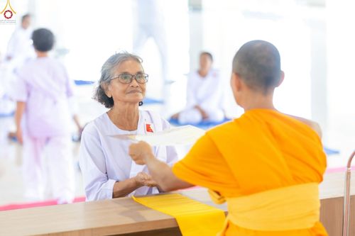 ภาพ No.246779:วันที่ 16-18 กันยายน พ.ศ. 2568 โครงการอบรมอุบาสกแก้วอุบาสิกาแก้ว รุ่นที่ 2 ณ ธุดงคสถานพิษณุโลก