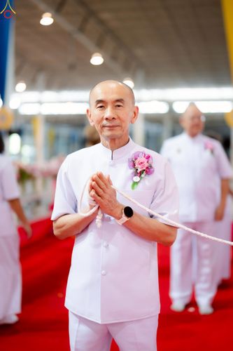 ภาพ No.247114:วันที่ 21 กันยายน พ.ศ. 2568 งานบุญวันอาทิตย์ พิธีจุดเทียนใจ ไฟนิรันด์ อนันตชัย ณ วัดพระธรรมกาย จ.ปทุมธานี