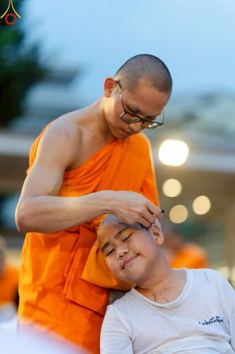 ภาพ No.213714:วันอาทิตย์ที่ 30 มีนาคม พ.ศ. 2568 พิธีตัดปอยผม โครงการหน่อแก้วเปรียญธรรม รุ่นที่ 13 ณ ค่ายจองแชมป์ หมู่กุฏิสามเณรเปรียญธรรม วัดพระธรรมกาย