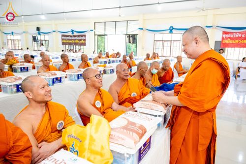 ภาพ No.208511:พิธีถวายสังฆทานแด่คณะสงฆ์ 323 วัด ปีที่ 21 ครั้งที่ 174 พิธีมอบกองทุนหนุนแรงใจช่วยครูใต้ ปีที่ 18 ครั้งที่ 138 และพิธีทำบุญอุทิศส่วนกุศลให้ผู้วายชนม์ ณ วัดบุณณาราม(วัดโคกงู) จ.นราธิวาส วันเสาร์ที่ 15 กุมภาพันธ์ พ.ศ.2568