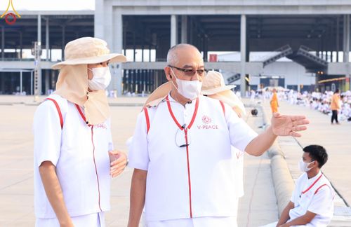 ภาพ No.121400:V.21 ลุยต่อ การเตรียมงาน เก็บงาน การรับบุญของเจ้าหน้าที่หน่วยงานต่างๆ เพื่อโครงการธรรมยาตรา กตัญญูบูชามหาปูชนียาจารย์ พระมงคลเทพมุนี (สด จนฺทสโร) พระผู้ปราบมาร อนุสรณ์สถาน 7 แห่ง ปีที่ 12 ระหว่างวันที่ 2 - 31 มกราคม พ.ศ.2567