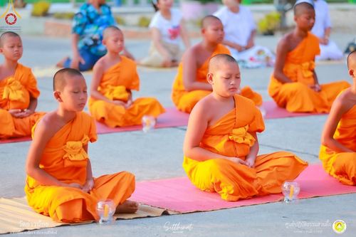 ภาพ No.93835:กิจกรรมสามเณร ศูนย์ปฏิบัติธรรมสวนผึ้ง จ.ราชบุรี ในโครงการบรรพชาสามเณรฟื้นฟูพระพุทธศาสนาทั่วไทย