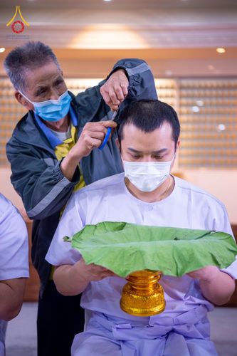 ภาพ No.68106:พิธีบรรพชาสามเณร รุ่นที่ 9 ประจำปี 2565 ณ วัดพระธรรมกายฮ่องกง ประเทศสาธารณรัฐประชาชนจีน วันที่ 24 ธันวาคม พ.ศ. 2565