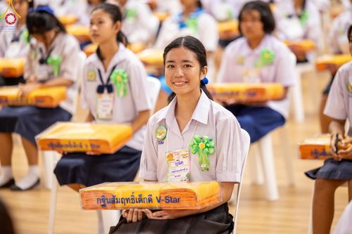 ภาพ No.152889:อบรมเชิงปฎิบัติการจัดกิจกรรมทอดกฐินสัมฤทธิ์ และพิธีมอบผ้าไตรประธานกฐินสัมฤทธิ์เด็กดี V-Star ประจำปีพุทธศักราช 2567  วันเสาร์ที่ 7 กันยายน พ.ศ.2567 ณ สภาธรรมกายสากล วัดพระธรรมกาย