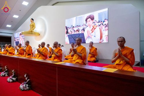 ภาพ No.274998:วันอาทิตย์ที่ 30 พฤศจิกายน พ.ศ. 2568 พิธีทอดผ้าป่า "สร้างองค์พระเจดีย์เพื่อสร้างสันติภาพโลก" ณ ศูนย์ปฏิบัติธรรมระยอง (บ้านช่องลม)