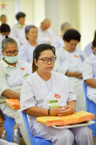 ภาพ No.250114:วันที่ 26-28 กันยายน พ.ศ. 2568 โครงการอบรมอุบาสกแก้ว อุบาสิกาแก้ว รุ่นที่ 3 ตัวแทนทอดกฐินสามัคคีทั่วไทย 30,000 วัด ณ ศูนย์ปฏิบัติธรรมจันทบุรี จ.จันทบุรี