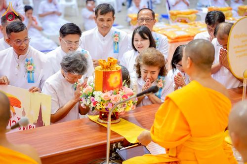 ภาพ No.255086:วันที่ 15 ตุลาคม พ.ศ. 2568 พิธีทอดกฐินสามัคคีประจำปี 2568 บูชาธรรม 81 ปี หลวงพ่อธัมมชโย ณ ศูนย์อบรมเยาวชนกาญจนบุรี