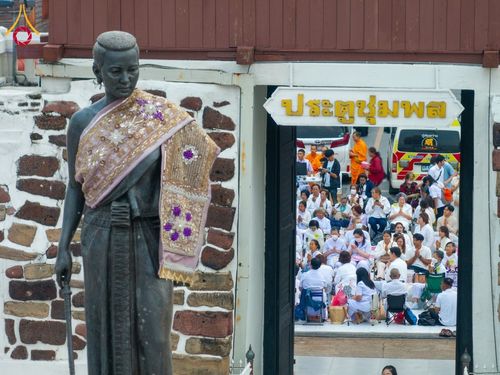 ภาพ No.210331:วันอาทิตย์ที่ 9 มีนาคม พ.ศ. 2568 พ่อเมืองโคราชจัดตักบาตรพระหมื่น ทำบุญเมือง 557 ปี