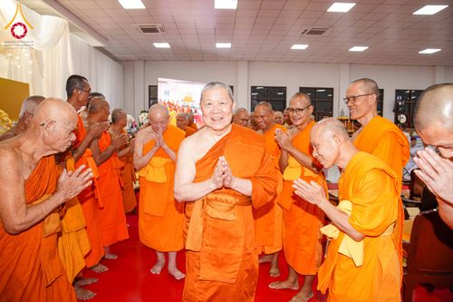 ภาพ No.315194:วันจันทร์ที่ 23 มีนาคม พ.ศ. 2569 พิธีบำเพ็ญกุศล คุณพ่อณรงค์ จินตมากุล  สิริอายุ 99 ปี 11 เดือน โยมบิดา พระครูปลัดรัตนวีรวัฒน์ (รังสฤษดิ์ อิทฺธิจินตโก) ที่ปรึกษาเจ้าคณะจังหวัดปทุมธานี เจ้าอาวาสวัดพระธรรมกาย  ณ ห้องปลูกศรัทธา 2 วัดพระธรรมกาย ปทุมธานี