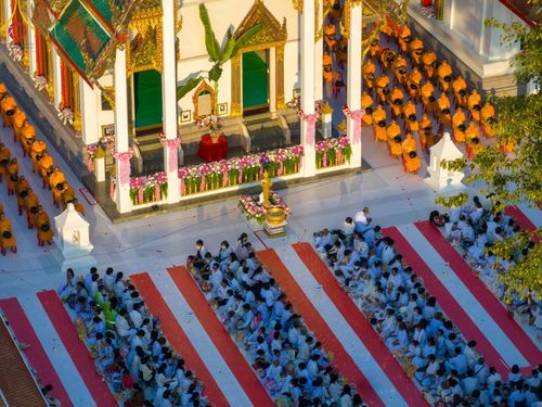 ภาพ No.112755:พิธีตักบาตรพระธรรมยาตราฯ ณ วัดสองพี่น้อง จ.สุพรรณบุรี วันที่ 15 มกราคม พ.ศ. 2567