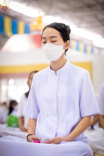 ภาพ No.123073:พิธีตักบาตร และพิธีบูชาข้าวพระ ในวันอาทิตย์ต้นเดือนที่ 4 กุมภาพันธ์ พ.ศ. 2567 ณ วัดพระธรรมกาย จ.ปทุมธานี