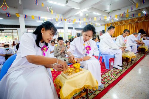 ภาพ No.195255:พิธีทอดผ้าป่าทำนุบำรุงศาสนสถาน ณ วัดพรสวรรค์ ต.หนองบ่อ อ.สองพี่น้อง จ.สุพรรณบุรี ในโครงการธรรมยาตรา กตัญญูบูชา มหาปูชนียาจารย์ พระมงคลเทพมุนี(สด จนฺทสโร) พระผู้ปราบมาร อนุสรณ์สถาน 7 แห่ง ปีที่ 13 วันที่ 13 มกราคม พ.ศ. 2568