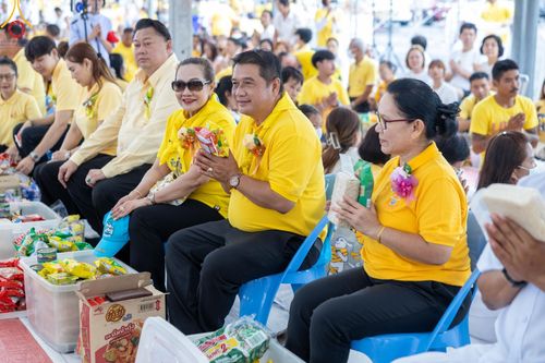 ภาพ No.146497:มหาสังฆทานถวายเป็นพุทธบูชาครั้งยิ่งใหญ่ โครงการทำบุญตักบาตร เพื่อถวายเป็นพระราชกุศล เนื่องในโอกาสมหามงคลเฉลิมพระชนมพรรษา พระบาทสมเด็จพระเจ้าอยู่ห้วฯ ทรงเจริญพระชนมพรรษา 6 รอบ 72 พรรษา