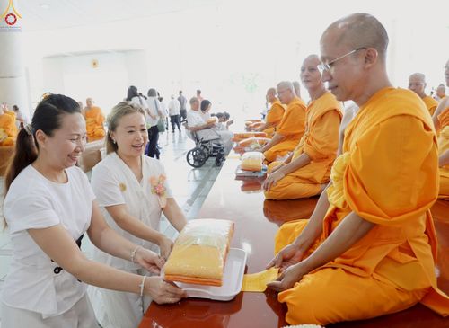 ภาพ No.238009:วันเสาร์ที่ 9 สิงหาคม พ.ศ. 2568 (วันพระ ขึ้น 15 ค่ำ เดือน 9) พิธีบุพเปตพลี ครั้งที่ 168 ร่วมอุทิศบุญแด่หมู่ญาติที่ล่วงลับไปแล้ว และสืบทอดอายุพระพุทธศาสนา ณ หอฉันคุณยายอาจารย์ฯ วัดพระธรรมกาย