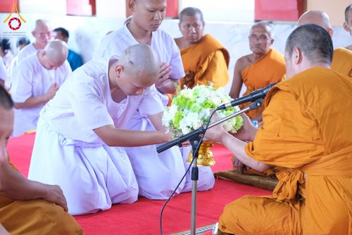 ภาพ No.315573:วันที่ 21 มีนาคม พ.ศ. 2569 โครงการอุปสมบทหมู ภาคฤดูร้อน ศูนย์อบรมเยาวชนนครปฐม อุปสมบท ณ พระอุโบสถ วัดลาดหญ้าไทร