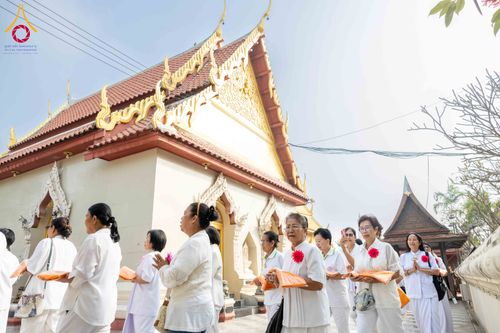 ภาพ No.300817:วันที่ 22 มกราคม พ.ศ. 2569 พิธีทอดผ้าป่าทำนุบำรุงศาสนสถาน ณ วัดบางปลา อ.บางเลน จ.นครปฐม ในโครงการธรรมยาตรา กตัญญูบูชา มหาปูชนียาจารย์ พระมงคลเทพมุนี(สด จนฺทสโร) พระผู้ปราบมาร อนุสรณ์สถาน 7 แห่ง ปีที่ 14