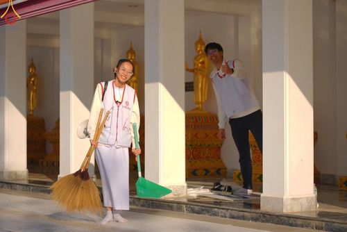 ภาพ No.204166:V.52 สารพัดV สารพัดดี ที่วัดสองพี่น้อง ในโครงการธรรมยาตรา กตัญญูบูชา มหาปูชนียาจารย์ พระมงคลเทพมุนี(สด จนฺทสโร) พระผู้ปราบมาร อนุสรณ์สถาน 7 แห่ง ปีที่ 13 ระหว่างวันที่ 2-31 มกราคม พ.ศ. 2568