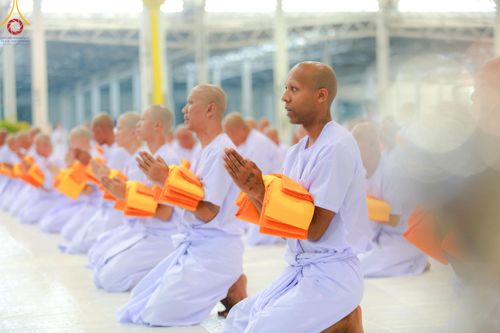 ภาพ No.180687:พิธีบรรพชาอุปสมบท โครงการอุปสมบทบูชาธรรมมหาปูชนียาจารย์ ประจำปีพุทธศักราช 2567 วันเสาร์ที่ 7 ธันวาคมพ.ศ. 2567 ณ วัดพระธรรมกาย จ.ปทุมธานี