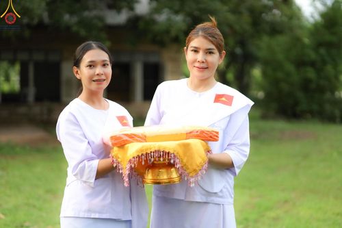 ภาพ No.158421:โครงการอบรมอุบาสก อุบาสิกาแก้ว  ตัวแทนทอดกฐิน 30,000 วัด ทั่วไทย บูชาธรรม 80 ปี หลวงพ่อธัมมชโย ระหว่างวันที่ 20-22 กันยายน พ.ศ. 2567 ณ จังหวัดบุรีรัมย์ รุ่นที่ 3