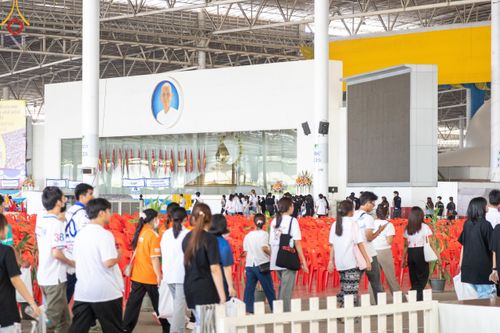 ภาพ No.59500:การอบรมอาสาสมัคร  เตรียมงานและจัดถวายภัตตาหาร แด่พระสังฆาธิการ 10,000 กว่าวัดทั่วประเทศ ในวันที่ 21-22 เมษายน พ.ศ.2567 เพื่องานวันคุ้มครองโลก จัดโดย ชมรมพุทธศาสตร์สากลฯ